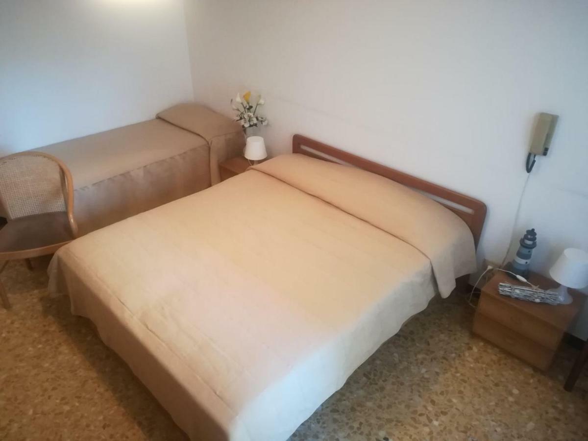 Hotel Olimpia 阿拉西奥 外观 照片